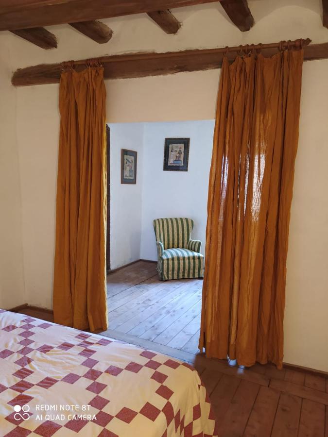 Bed and Breakfast Massia Gasset Senterada Екстер'єр фото